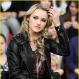 Imagen del artista Emily Osment