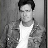 Imagem do artista Charlie Sheen