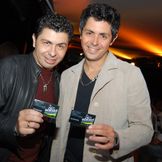 Imagem do artista Victor e Vinicius