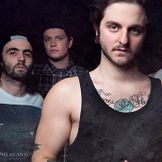 Imagen del artista Shoot The Girl First