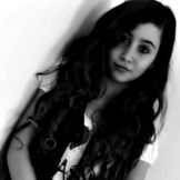 Imagen del artista Juliana Gomes