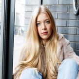 Imagem do artista Becky Hill