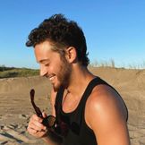 Imagem do artista RUGGERO