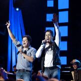 Imagem do artista Hugo e Tiago