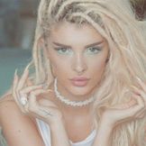 Imagem do artista Era Istrefi