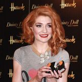 Imagem do artista Nicola Roberts