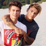 Artist image Benji & Fede