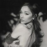 Imagem do artista Ariana Grande