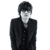 Imagem do artista Suga Shikao