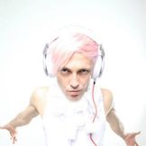 Imagem do artista Max Superstar