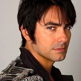 Imagen del artista Beto Cuevas