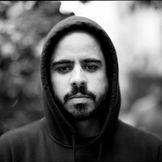 Imagen del artista Gui Amabis