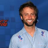 Imagem do artista Paul McDonald