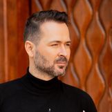 Imagen del artista Edward Maya