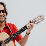 Imagen del artista Santiago Benavides