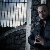 Imagem do artista Renato Garcia