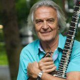 Imagem do artista John Mclaughlin