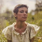 Imagen del artista Emily Loizeau