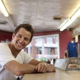 Imagem do artista Easton Corbin