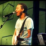 Imagen del artista Mike Santos