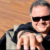 Imagem do artista Leo Jaime
