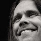 Imagen del artista Myles Kennedy