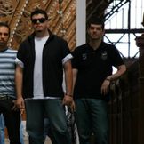 Imagen del artista Central
