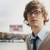 Artist image Tom Vek