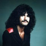 Imagem do artista Bruce Kulick