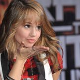 Imagem do artista Debby Ryan