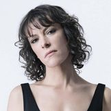 Imagen del artista Emily Loizeau