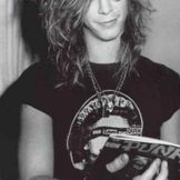 Imagem do artista Duff McKagan