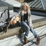 Imagem do artista Ellie Lawson
