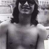 Imagem do artista Andre Matos