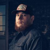 Imagem do artista Luke Combs