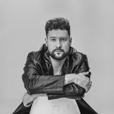 Imagem do artista Calum Scott