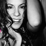 Imagen del artista Bebel Gilberto