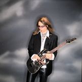 Imagem do artista Steve Vai