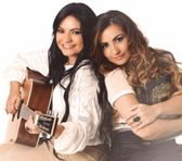 Foto de Gislaine e Mylena