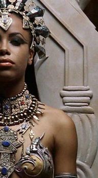 Queen Of The Damned (A Rainha Dos Condenados) - LETRAS.MUS.BR