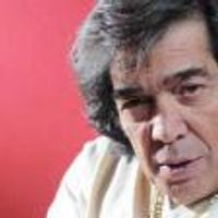 Foto del artista Cacho Castaña