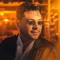 Foto del artista Uriel Lozano