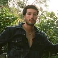 Foto del artista Sebastián Yatra