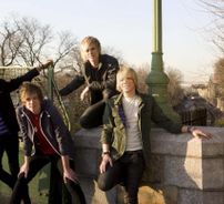 Foto de Stereo Skyline!