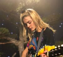 Foto de Charlotte Lawrence