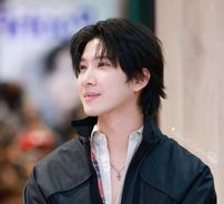 Foto de Khaotung Thanawat