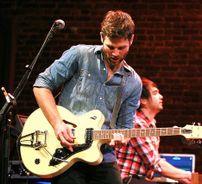 Foto de Tyler Burkum