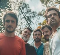 Foto de Meus Amigos Estão Velhos