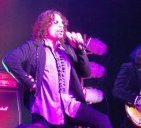 Foto de Heaven & Earth