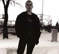 Foto de Left Alone... (Black Metal)